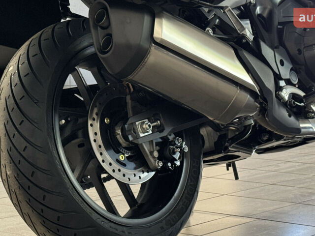 Хонда NT 1100, объемом двигателя 1.08 л и пробегом 0 тыс. км за 16829 $, фото 20 на Automoto.ua