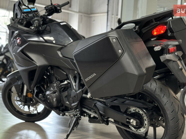 Хонда NT 1100, об'ємом двигуна 1.08 л та пробігом 0 тис. км за 16829 $, фото 8 на Automoto.ua