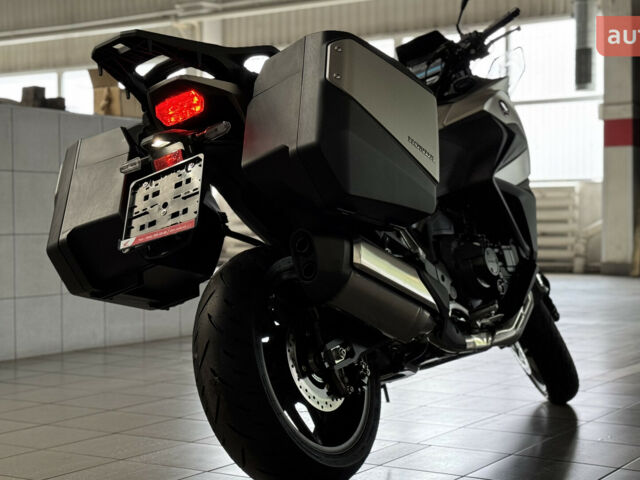 Хонда NT 1100, объемом двигателя 1.08 л и пробегом 0 тыс. км за 16829 $, фото 7 на Automoto.ua