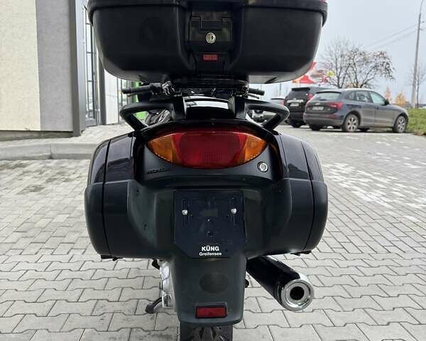 Фиолетовый Хонда NT 650V Deauville, объемом двигателя 0.65 л и пробегом 38 тыс. км за 3499 $, фото 7 на Automoto.ua