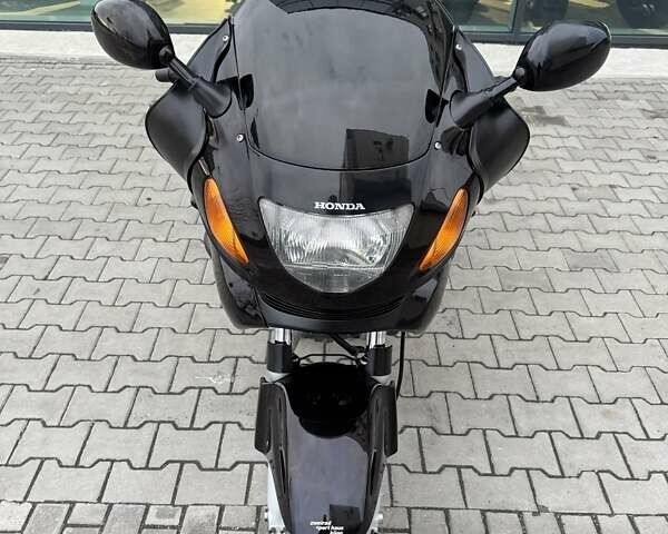 Фиолетовый Хонда NT 650V Deauville, объемом двигателя 0.65 л и пробегом 38 тыс. км за 3499 $, фото 1 на Automoto.ua