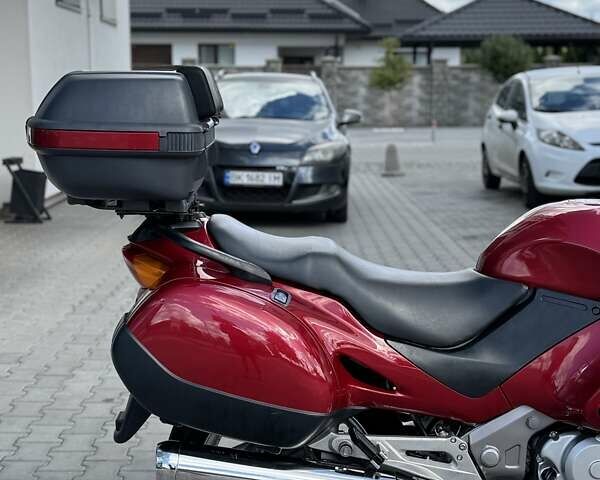 Червоний Хонда NT 650V Deauville, об'ємом двигуна 0.6 л та пробігом 28 тис. км за 3999 $, фото 11 на Automoto.ua