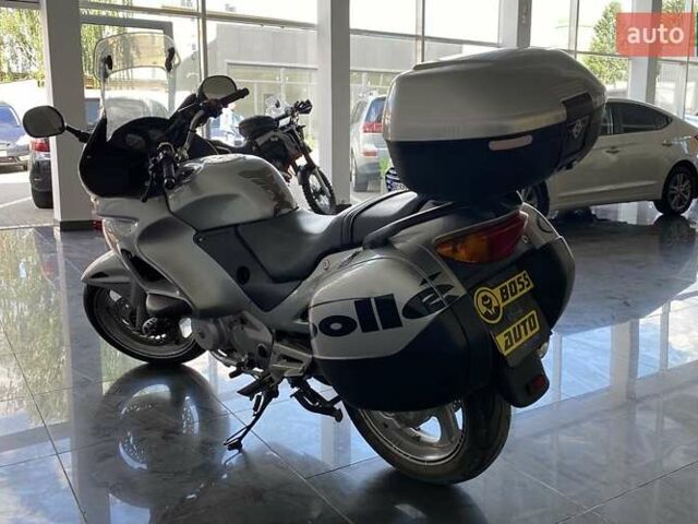 Сірий Хонда NT 650V Deauville, об'ємом двигуна 0.65 л та пробігом 53 тис. км за 3700 $, фото 4 на Automoto.ua