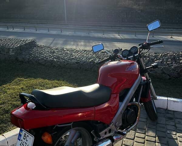 Красный Хонда NTV 650 (Revere), объемом двигателя 0.65 л и пробегом 32 тыс. км за 3000 $, фото 6 на Automoto.ua