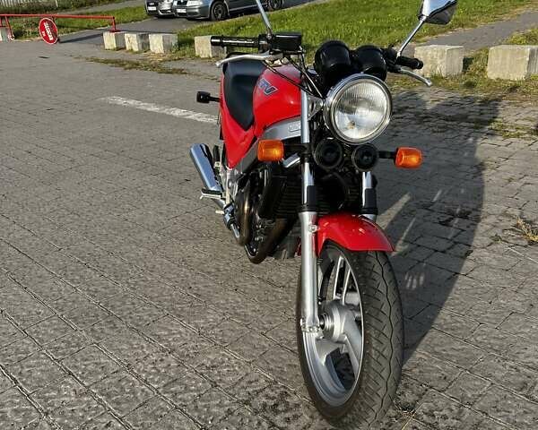 Красный Хонда NTV 650 (Revere), объемом двигателя 0.65 л и пробегом 32 тыс. км за 3000 $, фото 5 на Automoto.ua