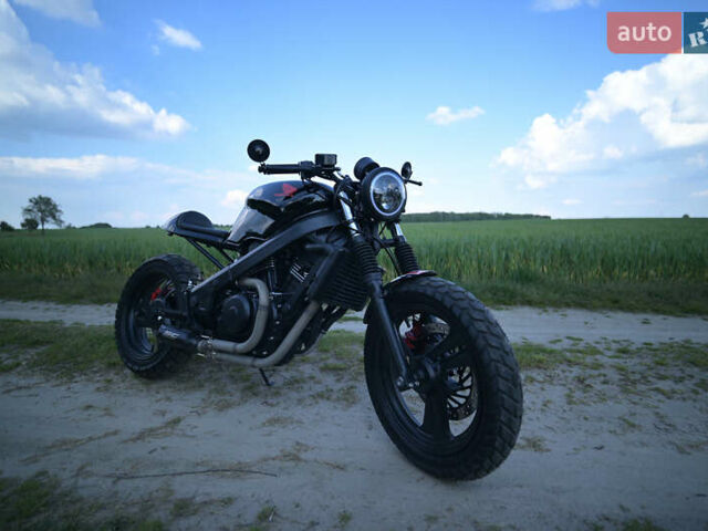 Красный Хонда NTV 650 (Revere), объемом двигателя 0.65 л и пробегом 50 тыс. км за 6500 $, фото 2 на Automoto.ua