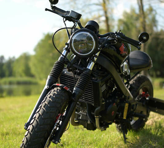 Красный Хонда NTV 650 (Revere), объемом двигателя 0.65 л и пробегом 50 тыс. км за 6500 $, фото 5 на Automoto.ua