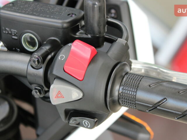 Хонда NX 500, об'ємом двигуна 0.47 л та пробігом 0 тис. км за 7785 $, фото 11 на Automoto.ua