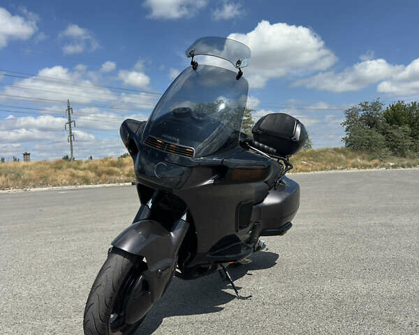 Серый Хонда PC 800 Pacific Coast, объемом двигателя 0.8 л и пробегом 5 тыс. км за 4000 $, фото 2 на Automoto.ua