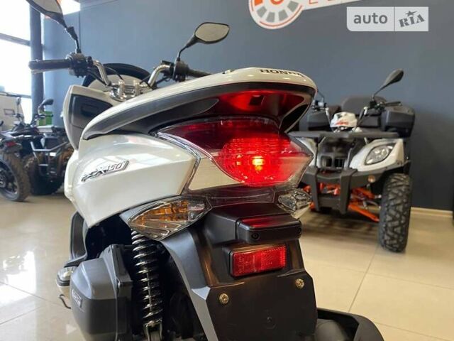 Белый Хонда PCX 150, объемом двигателя 0 л и пробегом 24 тыс. км за 2400 $, фото 13 на Automoto.ua