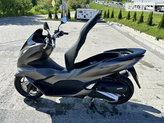 Коричневий Хонда PCX 150, об'ємом двигуна 0 л та пробігом 600 тис. км за 4150 $, фото 21 на Automoto.ua