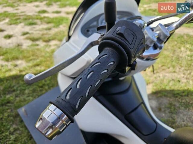 Хонда PCX 150, объемом двигателя 0 л и пробегом 20 тыс. км за 2000 $, фото 7 на Automoto.ua