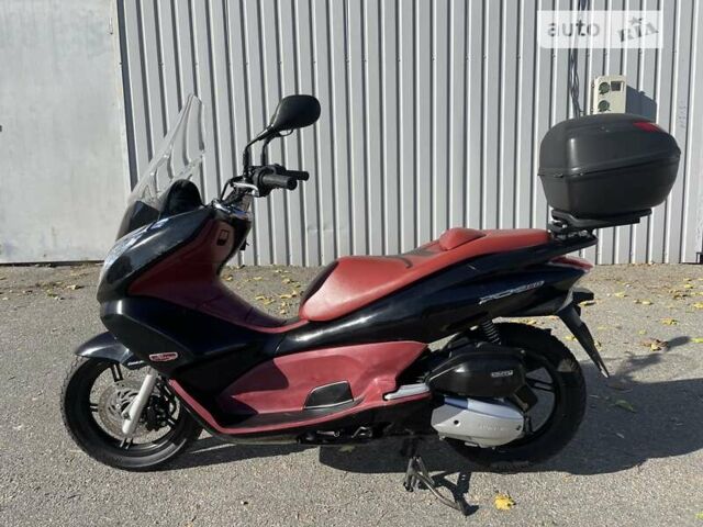 Хонда PCX 150, объемом двигателя 0 л и пробегом 38 тыс. км за 2200 $, фото 1 на Automoto.ua