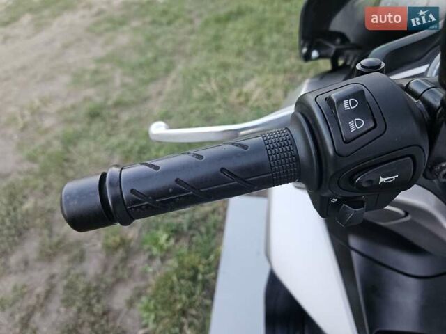 Хонда PCX 150, объемом двигателя 0 л и пробегом 25 тыс. км за 2399 $, фото 8 на Automoto.ua