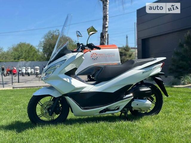 Хонда PCX 150, об'ємом двигуна 0 л та пробігом 34 тис. км за 2600 $, фото 8 на Automoto.ua