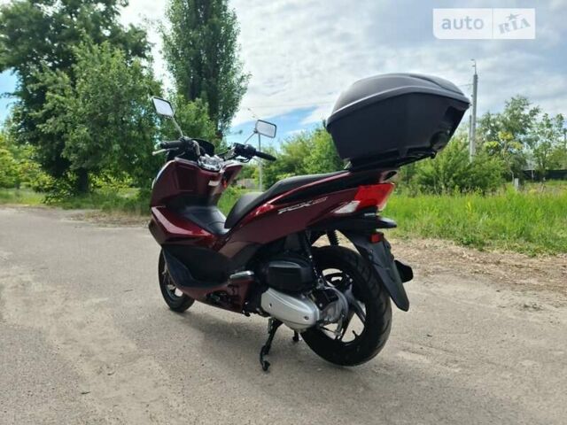 Хонда PCX 150, объемом двигателя 0 л и пробегом 872 тыс. км за 3000 $, фото 2 на Automoto.ua