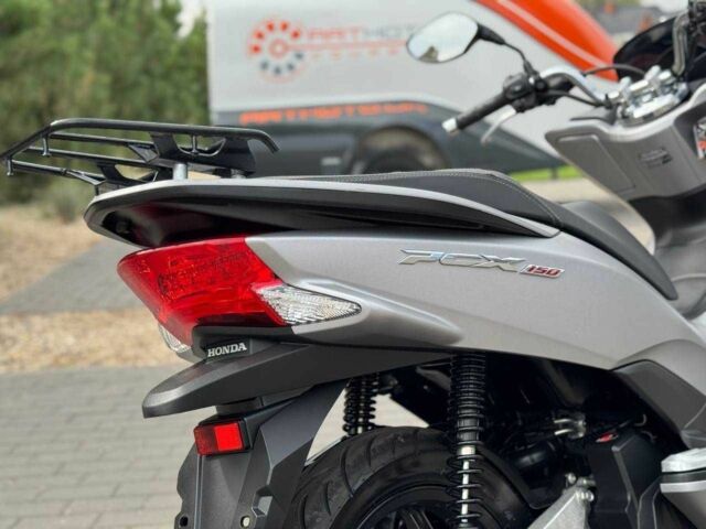Хонда PCX 150, об'ємом двигуна 0.16 л та пробігом 0 тис. км за 2700 $, фото 10 на Automoto.ua