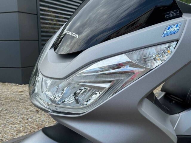 Хонда PCX 150, об'ємом двигуна 0.16 л та пробігом 0 тис. км за 2700 $, фото 13 на Automoto.ua