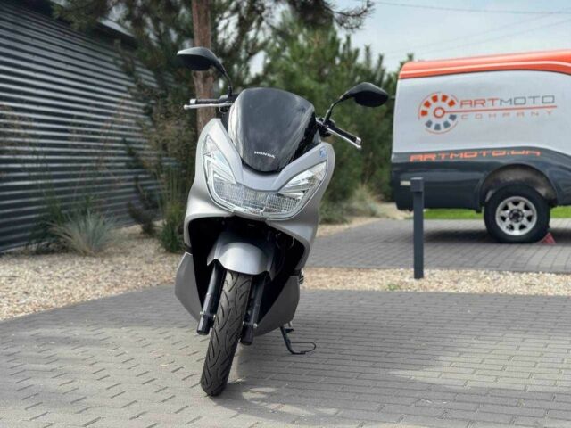 Хонда PCX 150, об'ємом двигуна 0.16 л та пробігом 0 тис. км за 2700 $, фото 2 на Automoto.ua