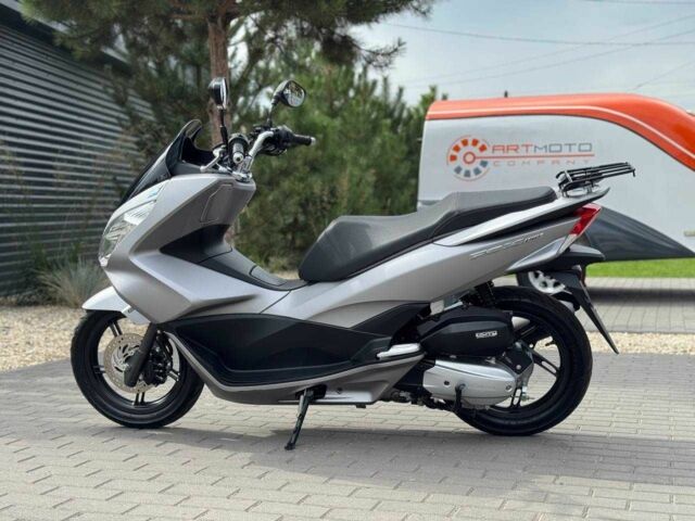 Хонда PCX 150, об'ємом двигуна 0.16 л та пробігом 0 тис. км за 2700 $, фото 8 на Automoto.ua