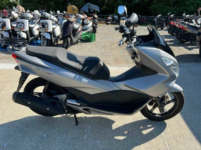 Хонда PCX 150, об'ємом двигуна 0.16 л та пробігом 0 тис. км за 2700 $, фото 16 на Automoto.ua
