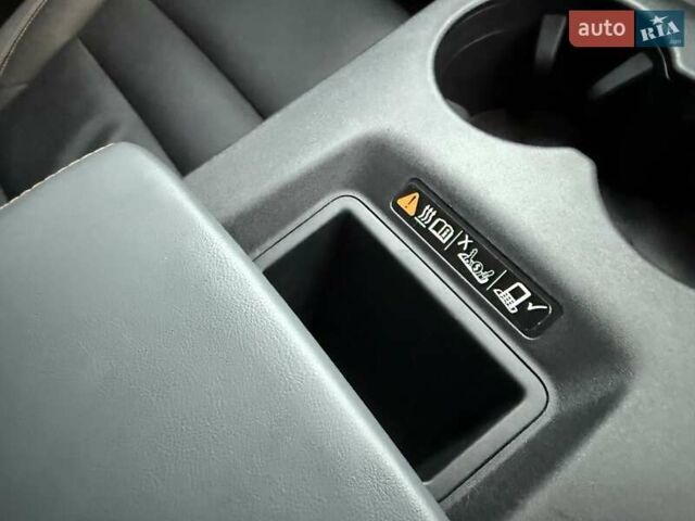 Червоний Хонда Prologue, об'ємом двигуна 0 л та пробігом 3 тис. км за 29000 $, фото 17 на Automoto.ua