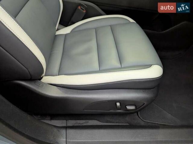 Серый Хонда Prologue, объемом двигателя 0 л и пробегом 32 тыс. км за 26900 $, фото 22 на Automoto.ua