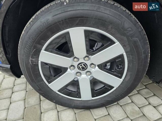 Синий Хонда Prologue, объемом двигателя 0 л и пробегом 5 тыс. км за 29000 $, фото 3 на Automoto.ua