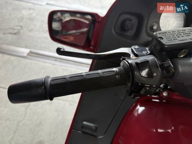 Красный Хонда ST 1100 Pan European, объемом двигателя 1.1 л и пробегом 98 тыс. км за 4600 $, фото 6 на Automoto.ua
