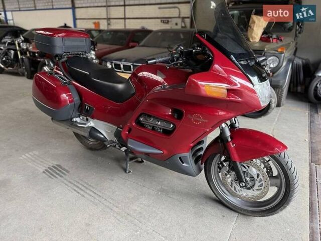 Красный Хонда ST 1100 Pan European, объемом двигателя 1.1 л и пробегом 98 тыс. км за 4600 $, фото 4 на Automoto.ua