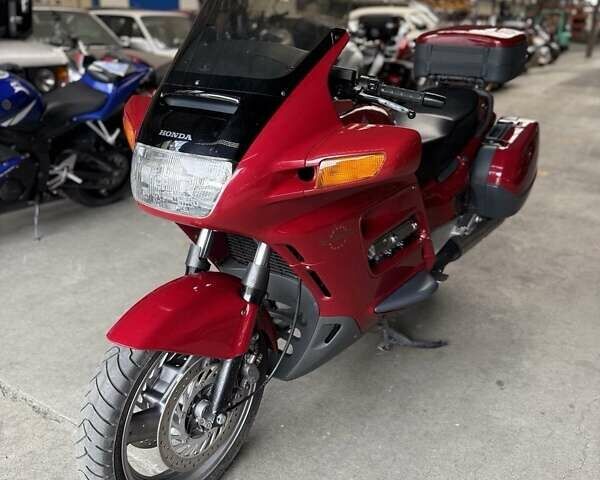 Красный Хонда ST 1100 Pan European, объемом двигателя 1.1 л и пробегом 98 тыс. км за 4600 $, фото 10 на Automoto.ua