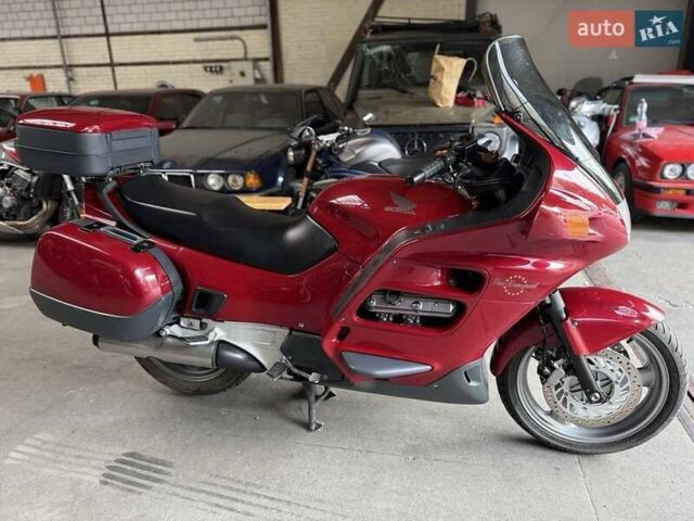 Красный Хонда ST 1100 Pan European, объемом двигателя 1.1 л и пробегом 98 тыс. км за 4600 $, фото 7 на Automoto.ua
