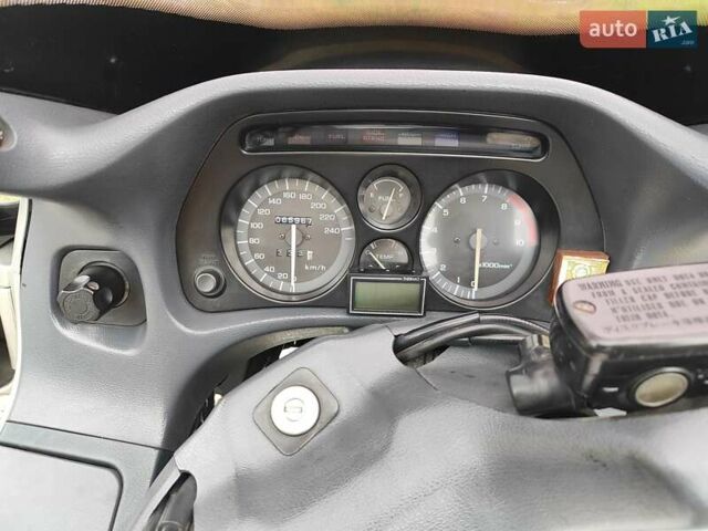 Серый Хонда ST 1100 Pan European, объемом двигателя 1.08 л и пробегом 66 тыс. км за 4700 $, фото 5 на Automoto.ua