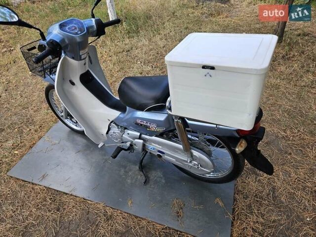 Хонда Super Cub 50, объемом двигателя 0 л и пробегом 17 тыс. км за 899 $, фото 2 на Automoto.ua