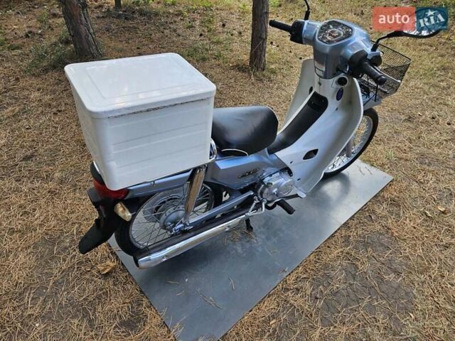 Хонда Super Cub 50, объемом двигателя 0 л и пробегом 17 тыс. км за 899 $, фото 4 на Automoto.ua