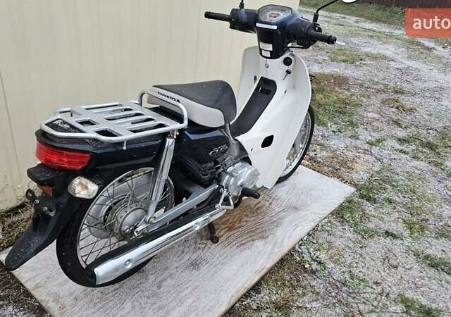 Хонда Super Cub 50, об'ємом двигуна 0 л та пробігом 11 тис. км за 950 $, фото 1 на Automoto.ua