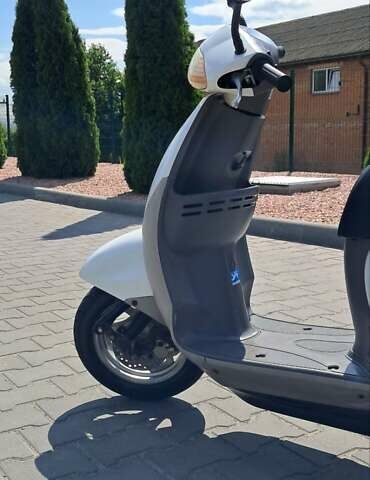 Білий Хонда Tact AF-51, об'ємом двигуна 0.05 л та пробігом 10 тис. км за 550 $, фото 12 на Automoto.ua