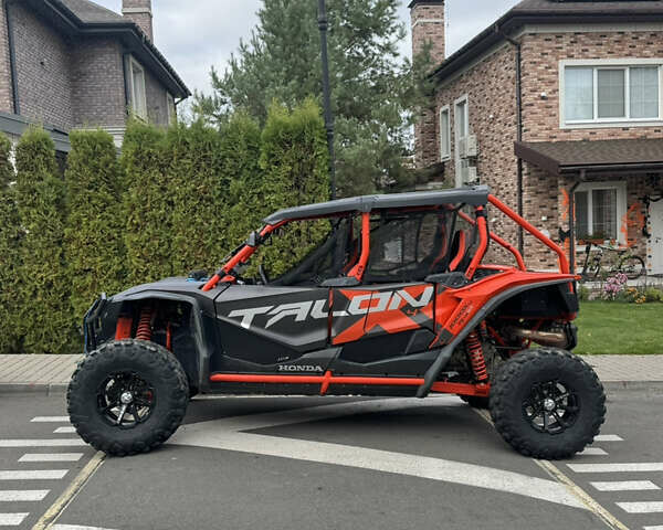 Красный Хонда Talon 1000, объемом двигателя 1 л и пробегом 6 тыс. км за 23500 $, фото 3 на Automoto.ua