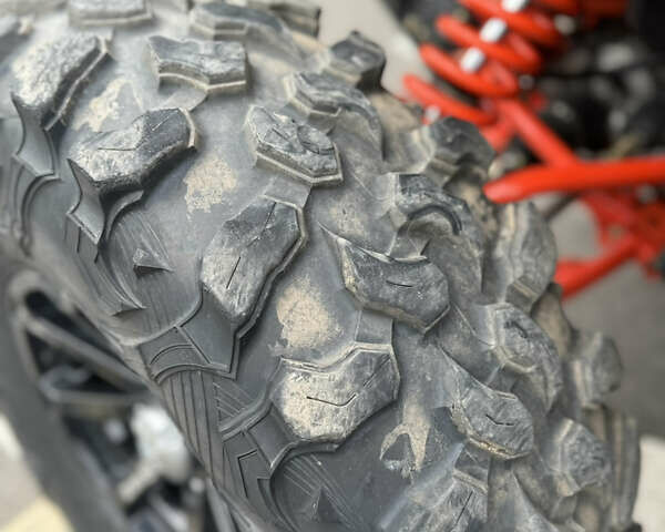 Красный Хонда Talon 1000, объемом двигателя 1 л и пробегом 6 тыс. км за 23500 $, фото 19 на Automoto.ua