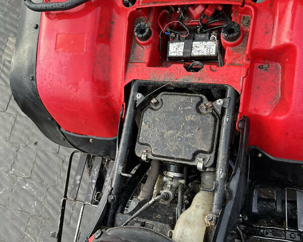 Красный Хонда TRX 250R, объемом двигателя 0.25 л и пробегом 10 тыс. км за 2300 $, фото 3 на Automoto.ua