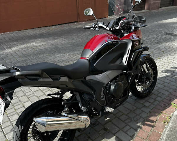 Серый Хонда VFR 1200X, объемом двигателя 1.24 л и пробегом 52 тыс. км за 9300 $, фото 3 на Automoto.ua