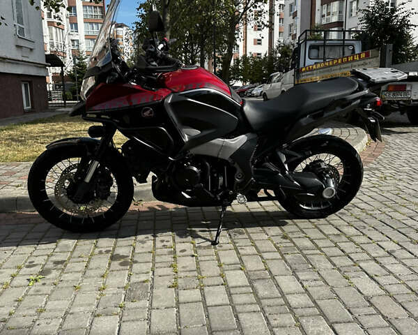 Серый Хонда VFR 1200X, объемом двигателя 1.24 л и пробегом 52 тыс. км за 9300 $, фото 1 на Automoto.ua