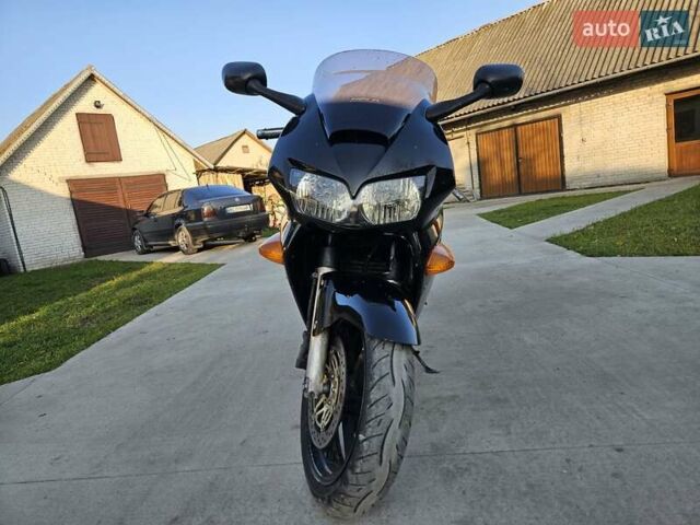 Чорний Хонда VFR 800F Interceptor, об'ємом двигуна 0.8 л та пробігом 106 тис. км за 3800 $, фото 10 на Automoto.ua