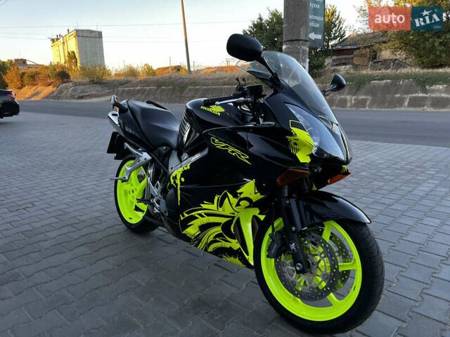 Чорний Хонда VFR 800F Interceptor, об'ємом двигуна 0.78 л та пробігом 60 тис. км за 4500 $, фото 2 на Automoto.ua