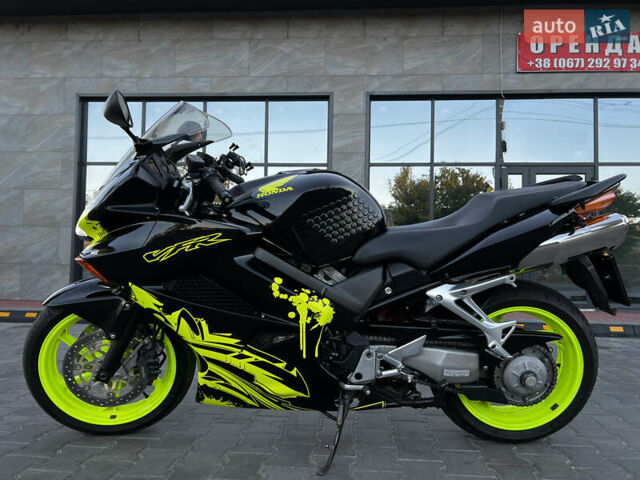 Чорний Хонда VFR 800F Interceptor, об'ємом двигуна 0.78 л та пробігом 60 тис. км за 4500 $, фото 18 на Automoto.ua