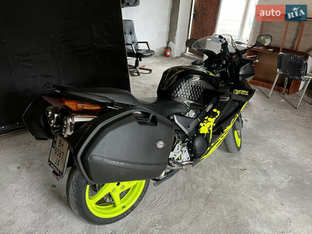 Чорний Хонда VFR 800F Interceptor, об'ємом двигуна 0.78 л та пробігом 60 тис. км за 4500 $, фото 19 на Automoto.ua