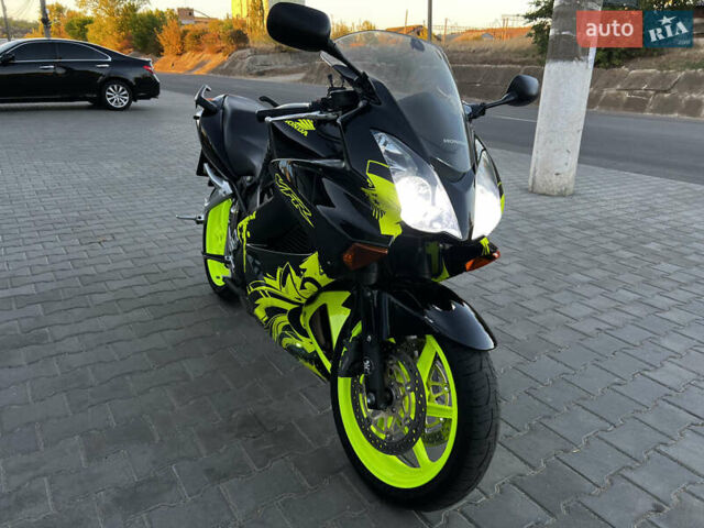 Чорний Хонда VFR 800F Interceptor, об'ємом двигуна 0.78 л та пробігом 60 тис. км за 4500 $, фото 6 на Automoto.ua