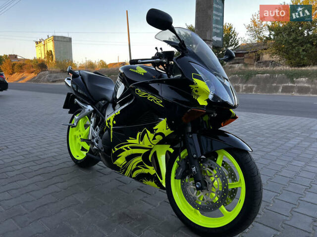 Чорний Хонда VFR 800F Interceptor, об'ємом двигуна 0.78 л та пробігом 60 тис. км за 4500 $, фото 1 на Automoto.ua