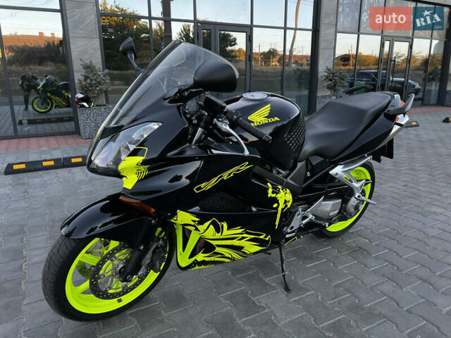 Чорний Хонда VFR 800F Interceptor, об'ємом двигуна 0.78 л та пробігом 60 тис. км за 4500 $, фото 9 на Automoto.ua