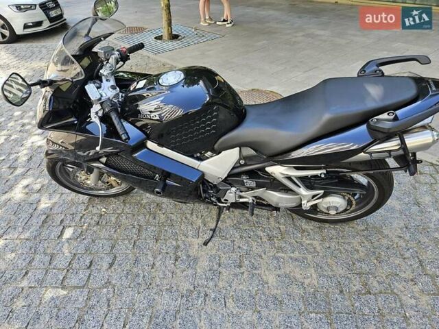 Чорний Хонда VFR 800F Interceptor, об'ємом двигуна 0.78 л та пробігом 57 тис. км за 6500 $, фото 4 на Automoto.ua
